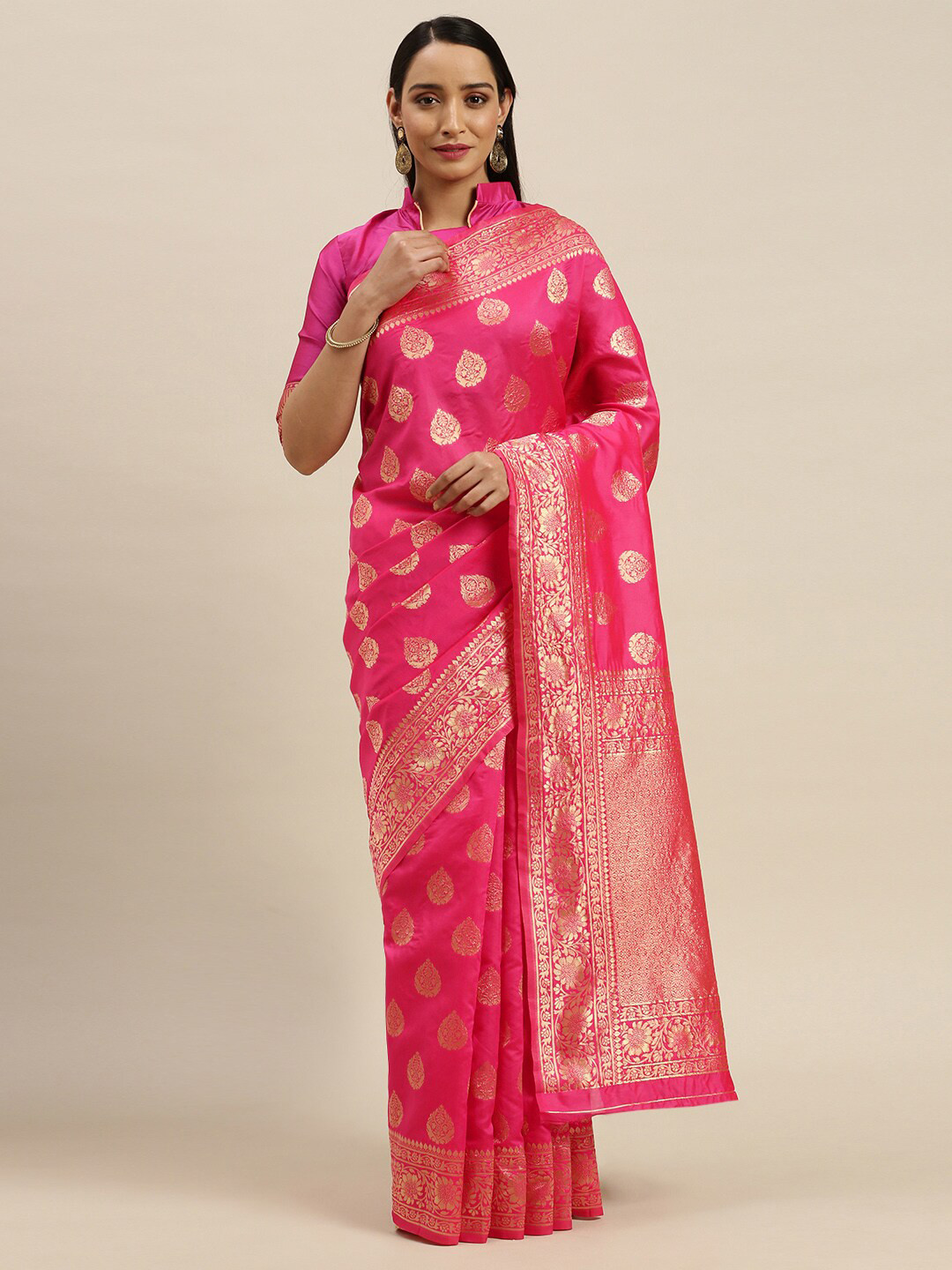 

SHAVYA Women Fuchsia Sarees
