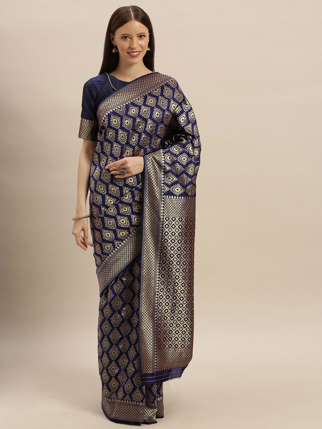 

SHAVYA Women Purple Sarees