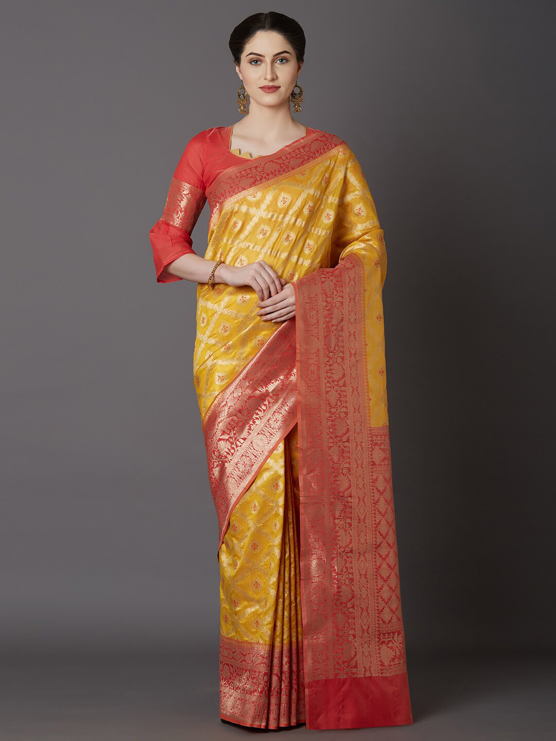 

SHAVYA Women Yellow Sarees