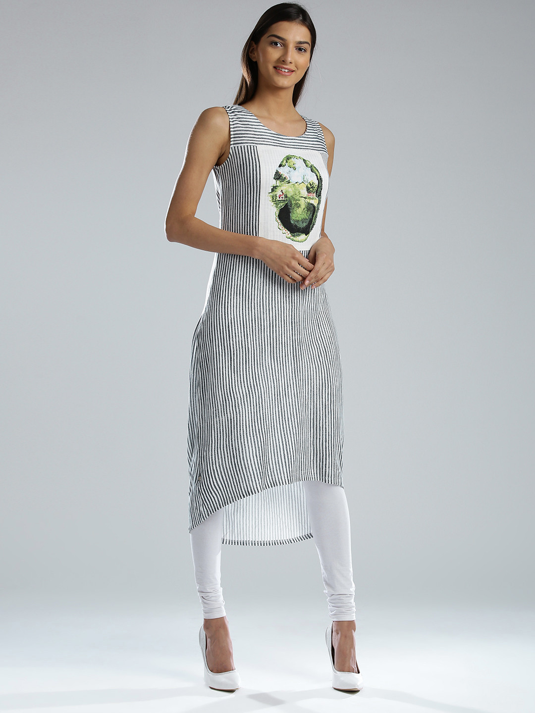 

W Women White & Navy Striped A-Line Kurta