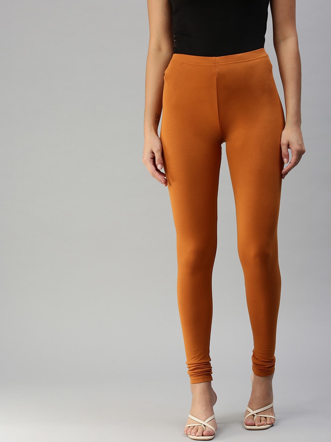 

De Moza Women Brown Solid Churidar-Length Leggings