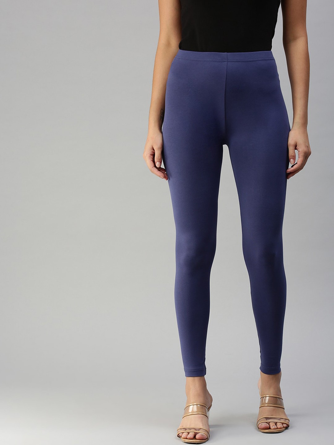 

De Moza Women Blue Solid Ankle-Length Leggings