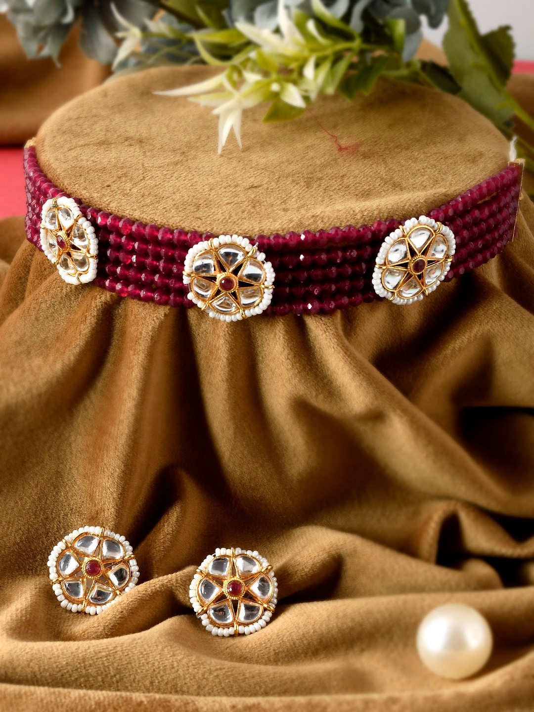

Silvermerc Designs Gold-Plated & Red Kundan-Studded & Beaded Jewellery Set