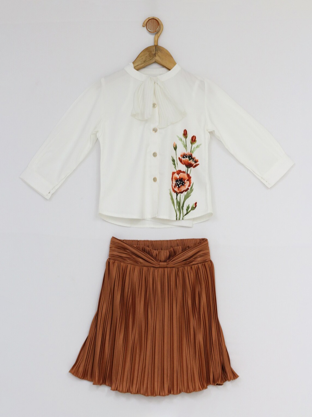 

Peppermint Girls Off White & Brown Printed Clothing Set