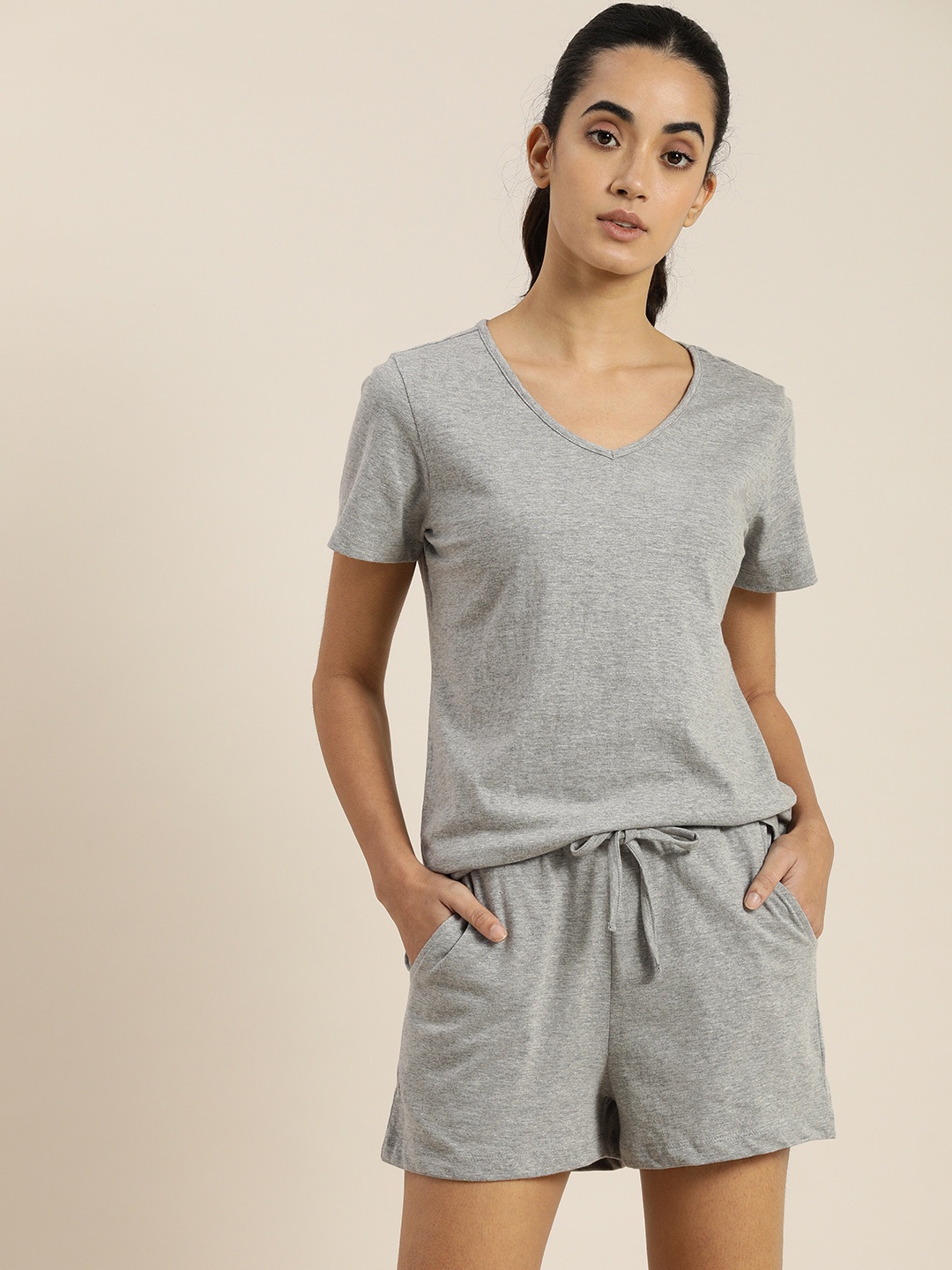 

ether Women Grey Solid T-shirt With Shorts