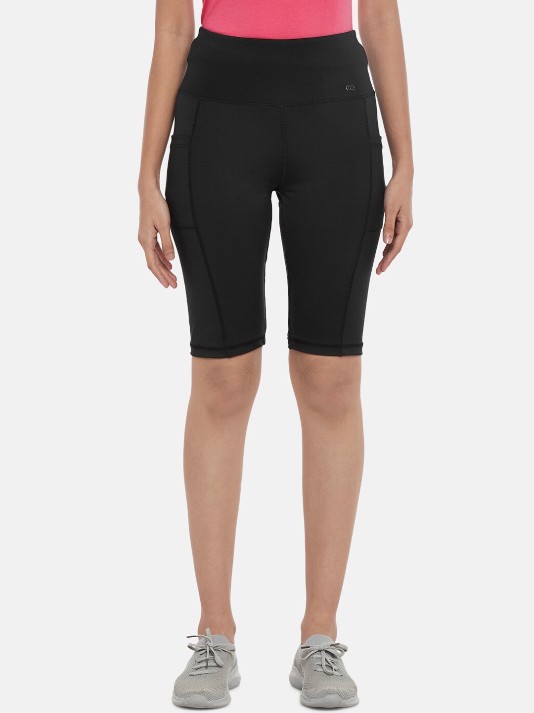 

Ajile by Pantaloons Women Black Solid Sports Shorts