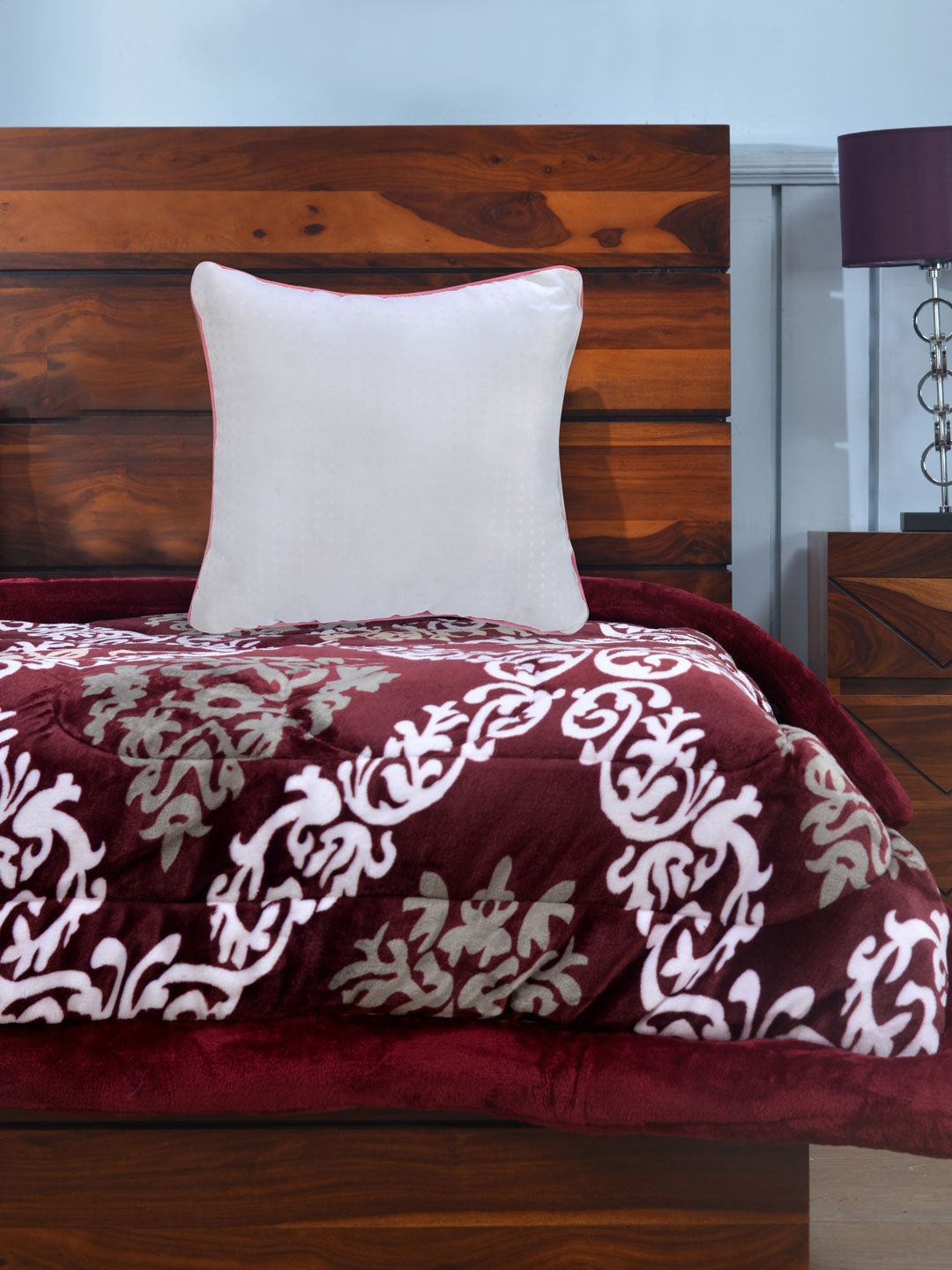 

Athome by Nilkamal White Solid Cushion Filler