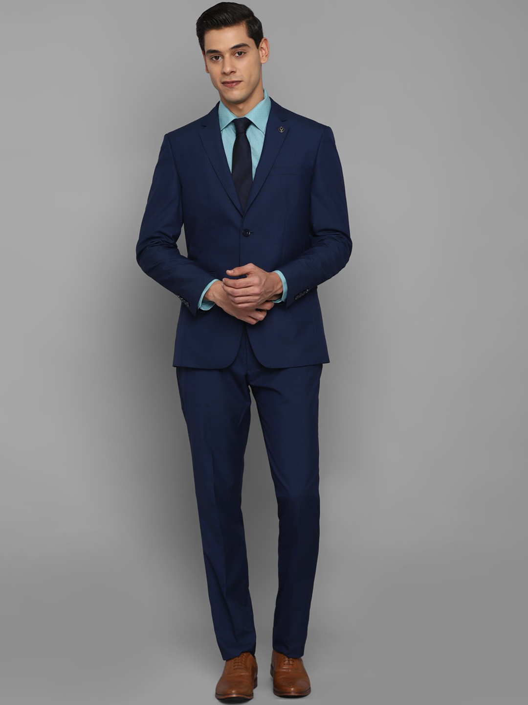 

Allen Solly Men Navy Blue Solid Single-Breasted Slim-Fit Suit
