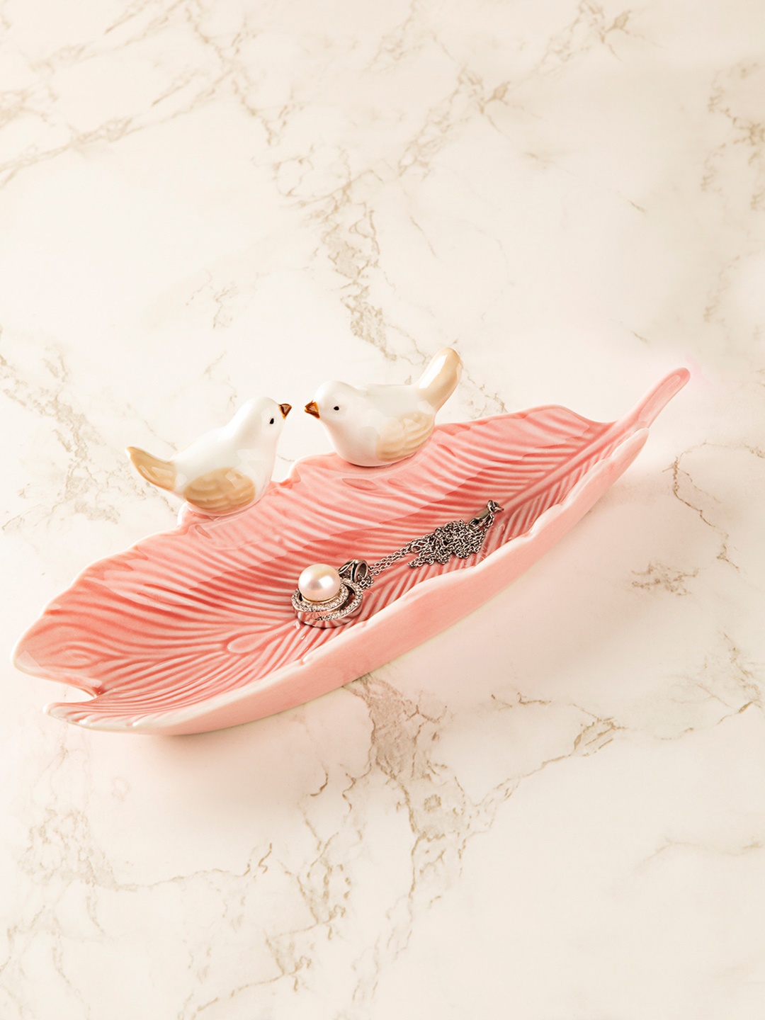 

MARKET99 Pink & Off White Printed Jewellery Holder
