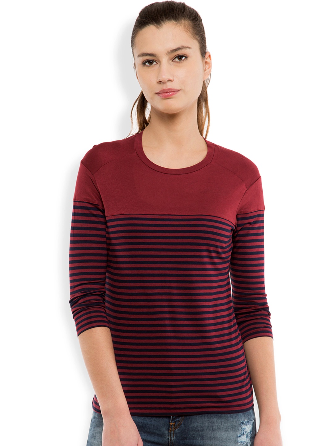 

Tokyo Talkies Women Maroon & Navy Striped Round Neck T-Shirt