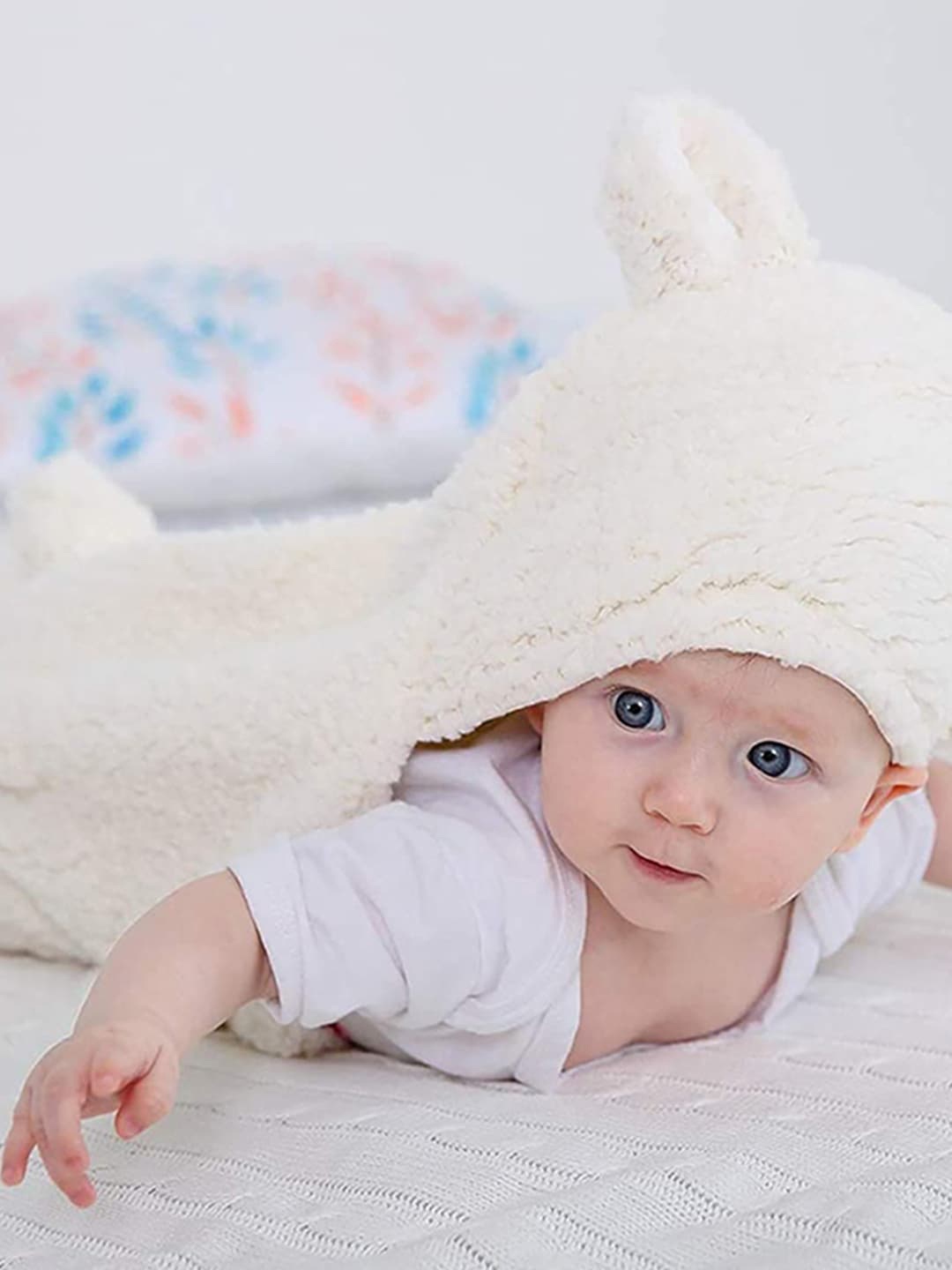

BeyBee Kids White Solid 3 In 1 Hooded Blanket Cum Wrapper