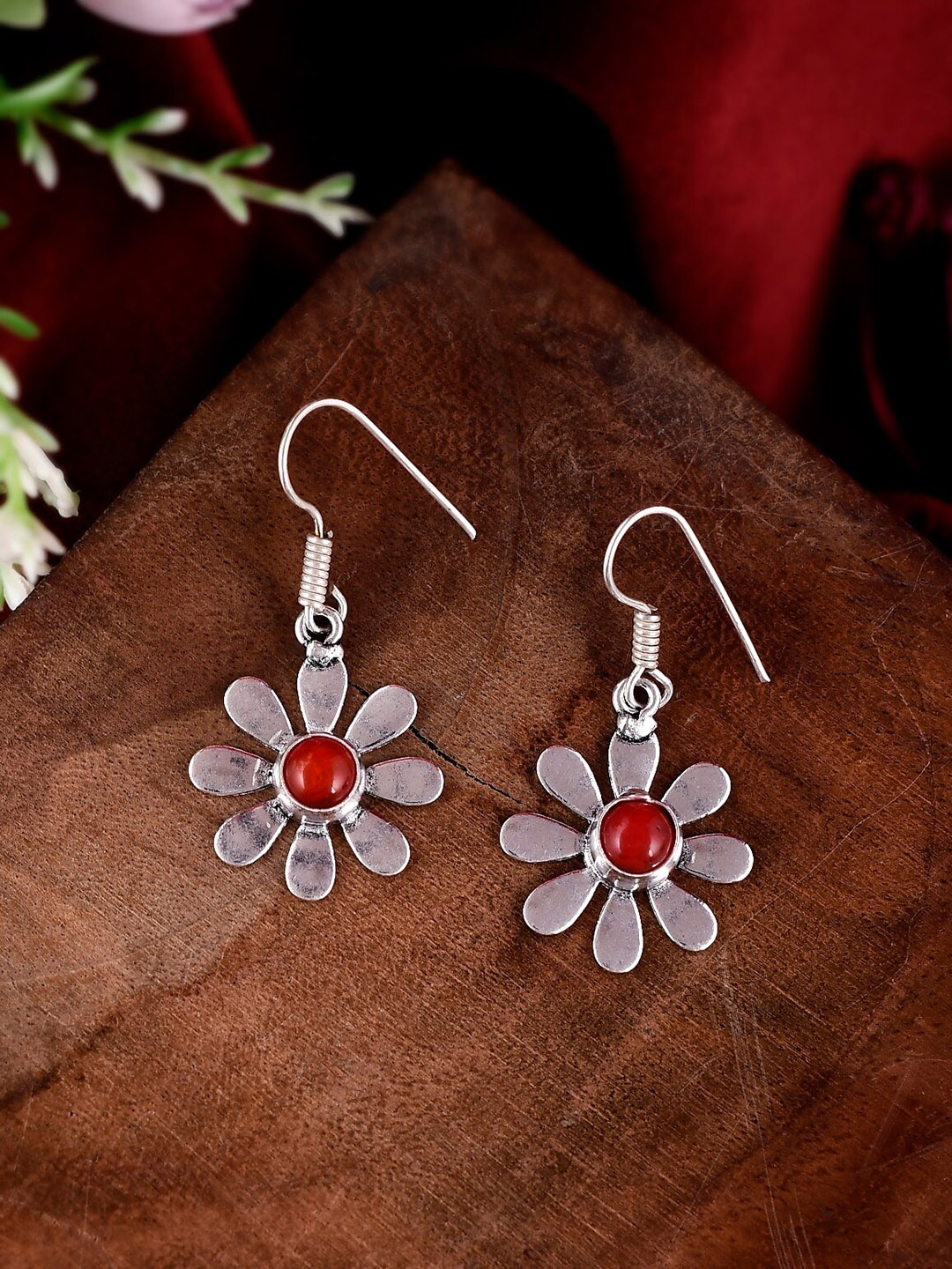 

Silvermerc Designs Silver-Toned Contemporary Drop Earrings