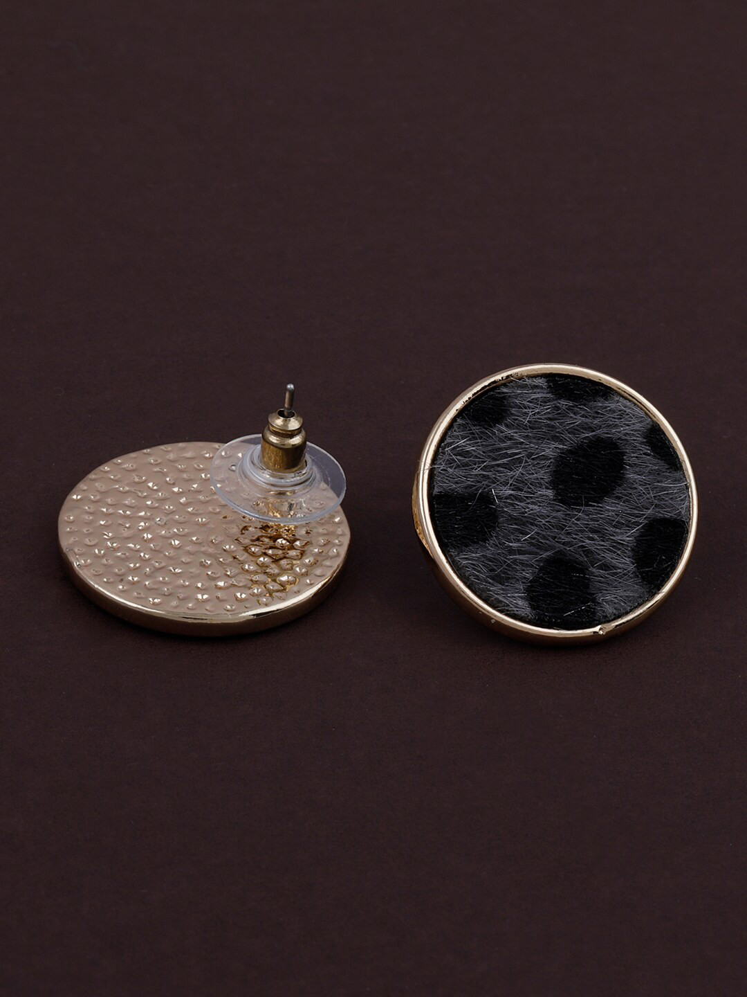 

Silver Shine Black Contemporary Studs Earrings