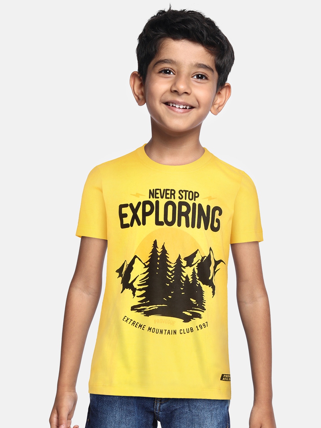 

Provogue Boys Yellow & Black Graphic Printed Pure Cotton T-shirt