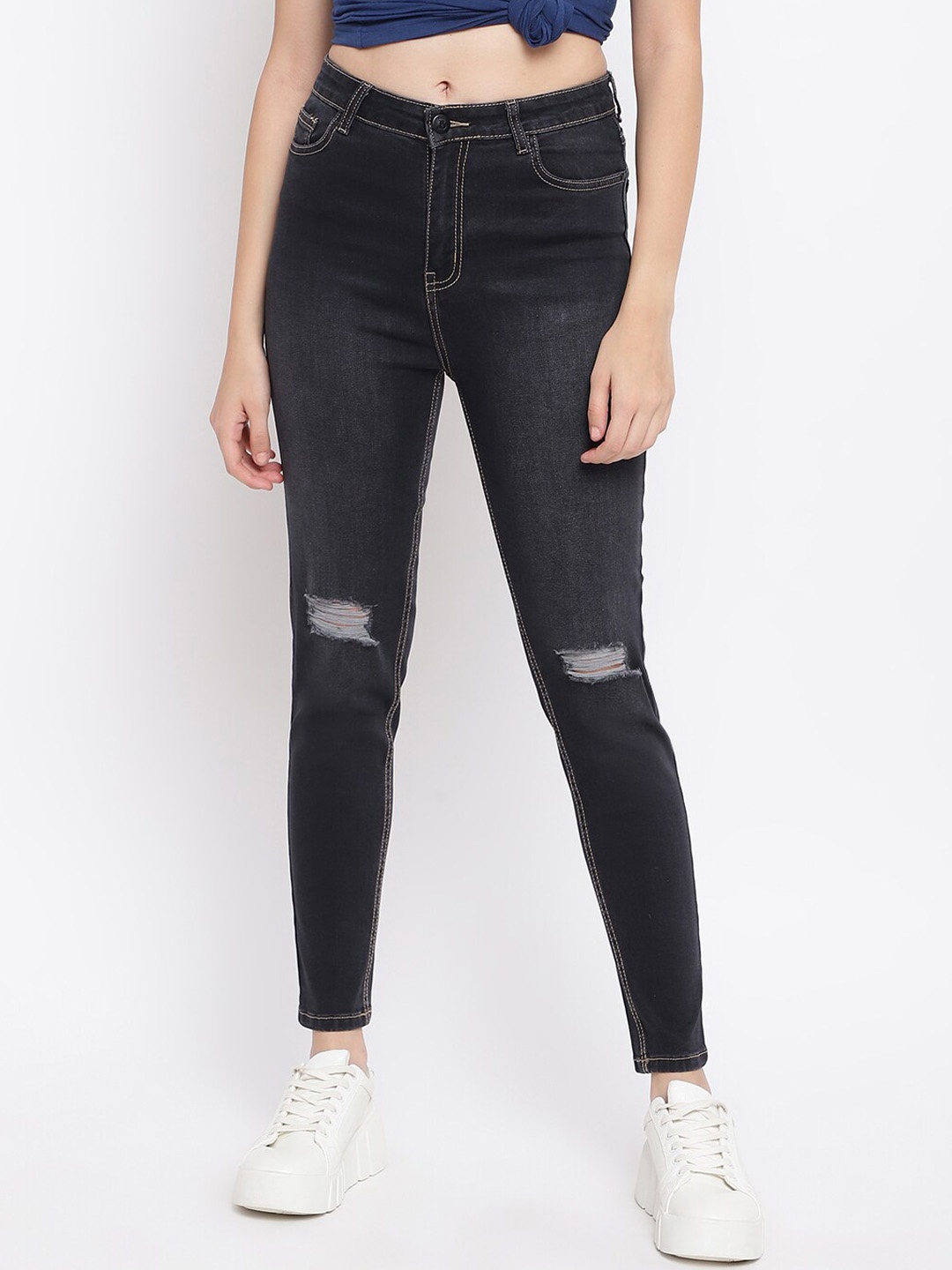 

Belliskey Women Black Skinny Fit Mildly Distressed Jeans