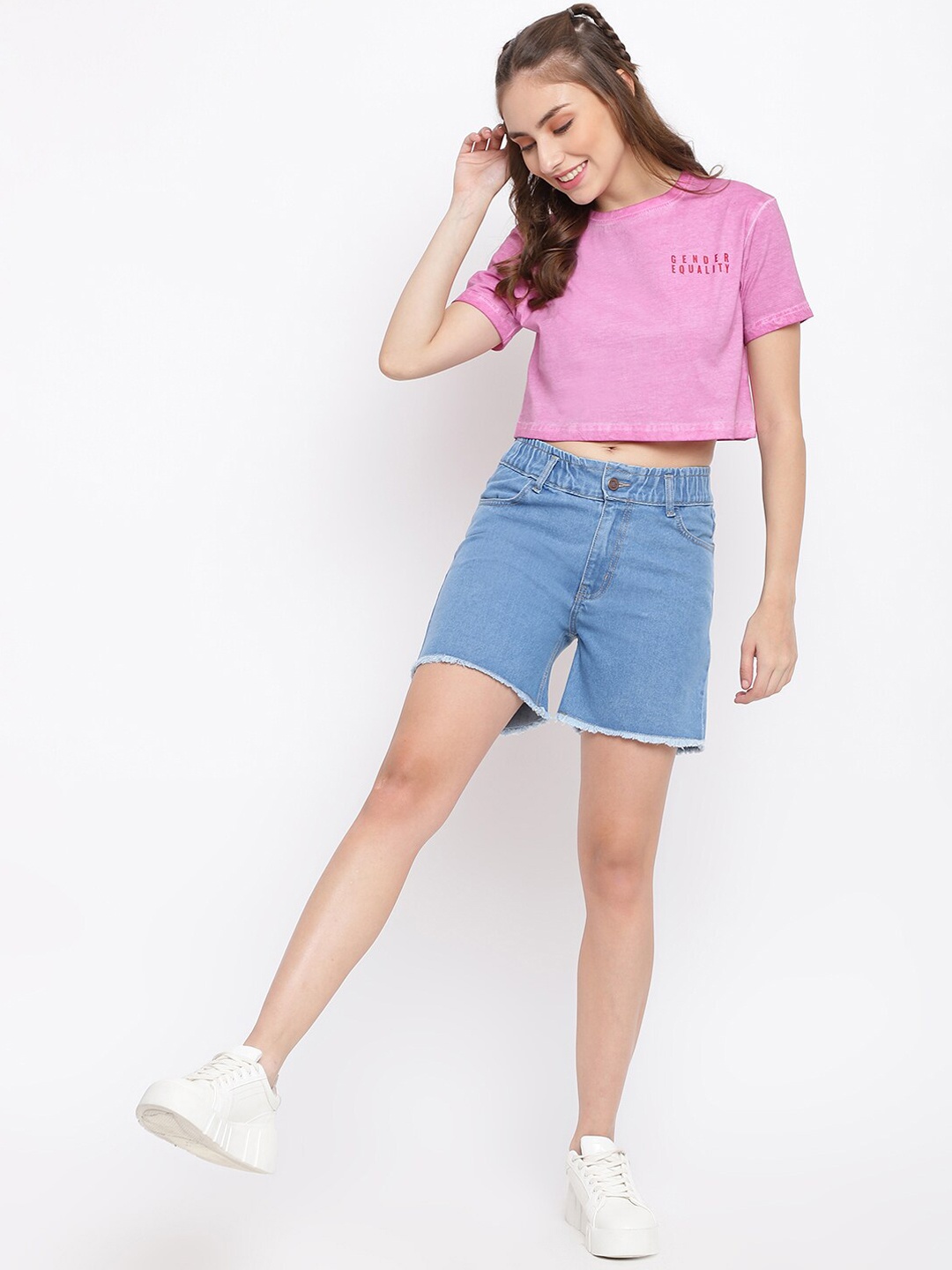 

Belliskey Women Blue Denim Outdoor Denim Shorts