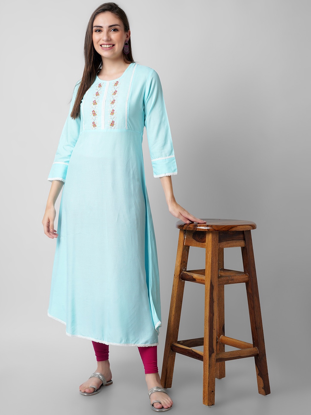 

KALINI Women Sea Green Thread Work Kurta