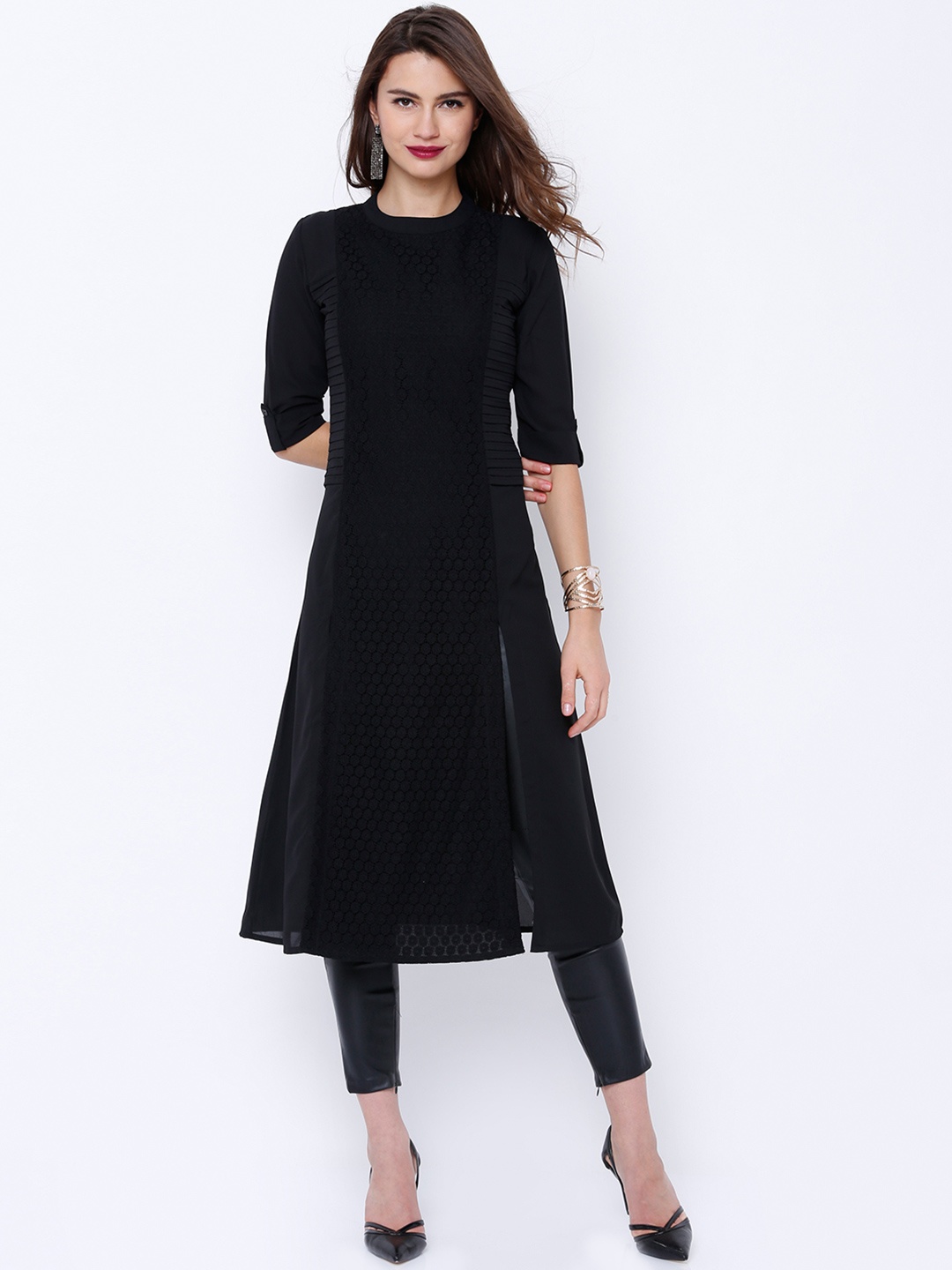 

Vishudh Women Black Solid A-Line Kurta