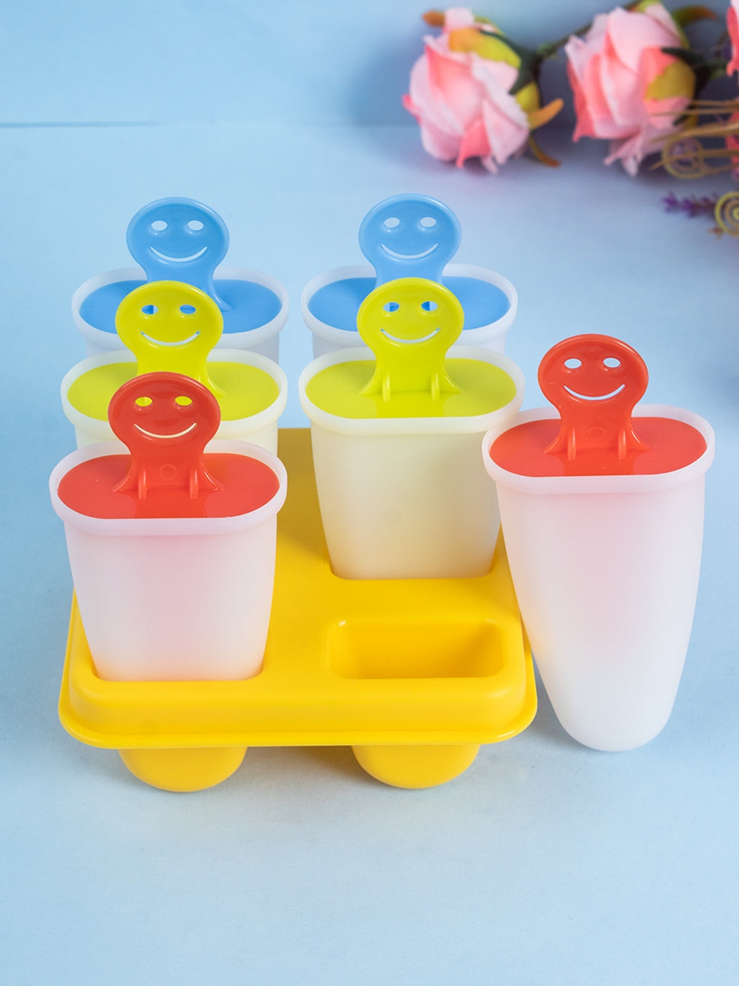 

MARKET99 Yellow & Red Printed Ice Cream Moulds