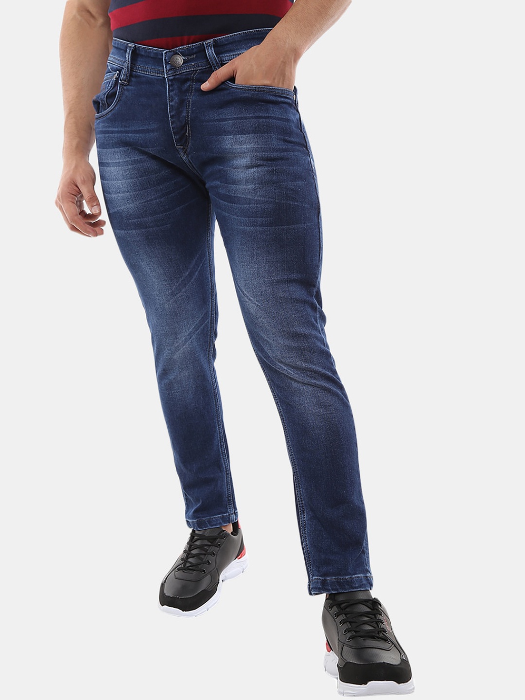 

V-Mart Men Blue Classic Heavy Fade Jeans