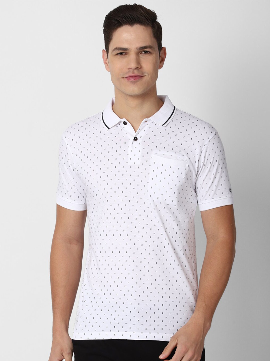 

Peter England Casuals Men White Polo Collar Slim Fit T-shirt