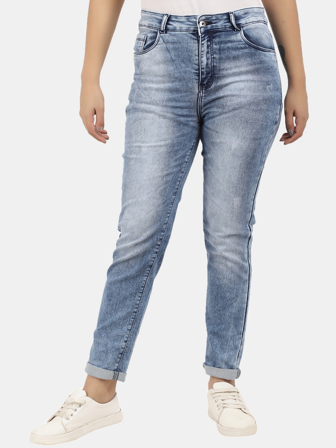 

V-Mart Women Blue Classic Mildly Distressed Heavy Fade Jeans