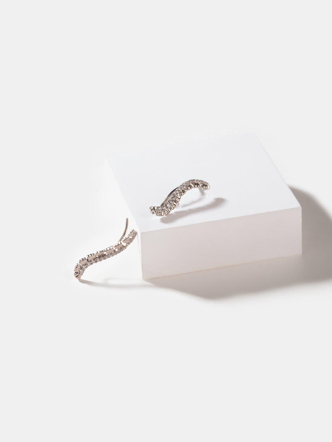 

SHAYA Silver-Toned Contemporary Ear Cuff Earrings