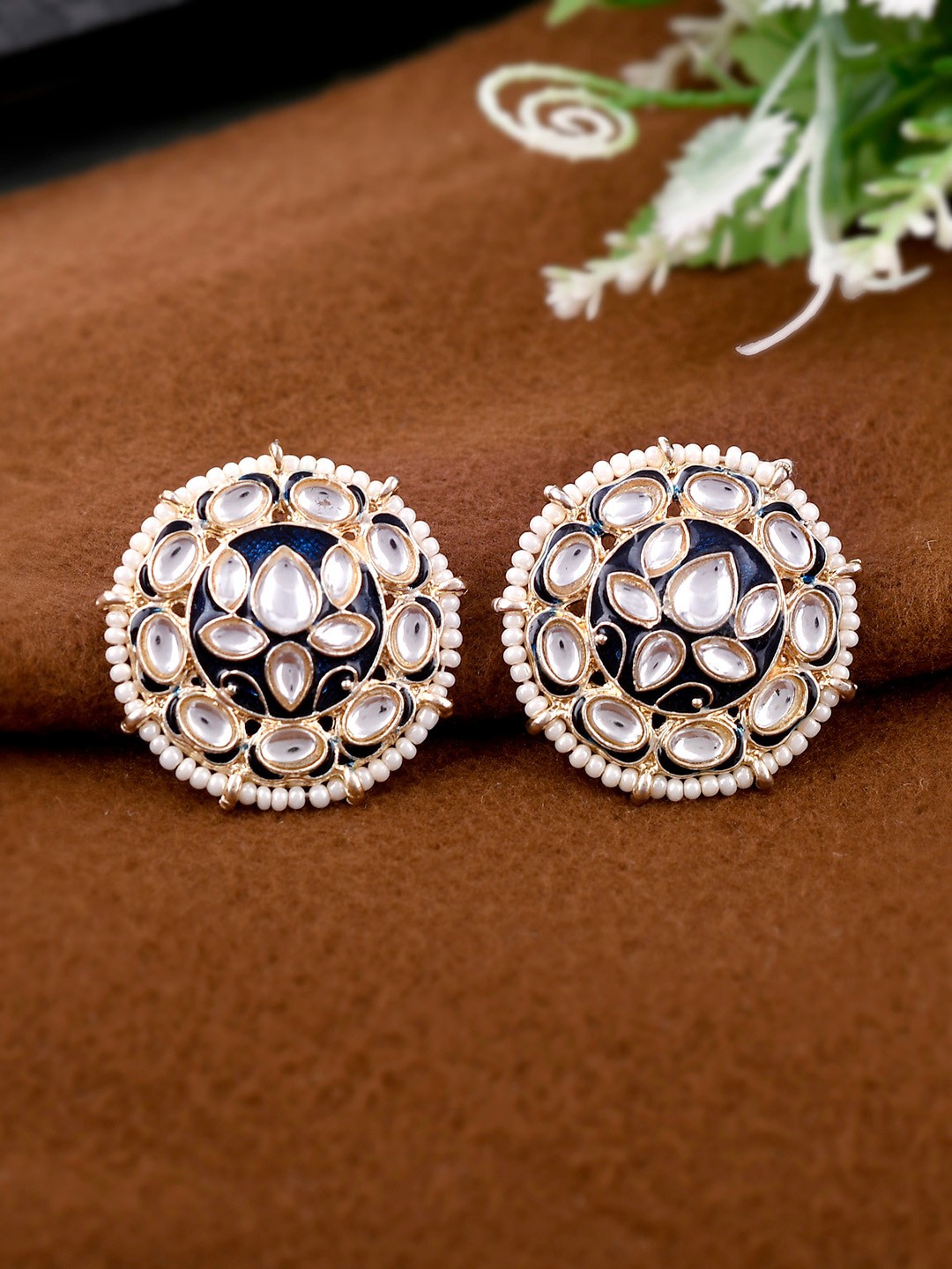 

Shoshaa Gold-Plated Blue Kundan Studs Earrings