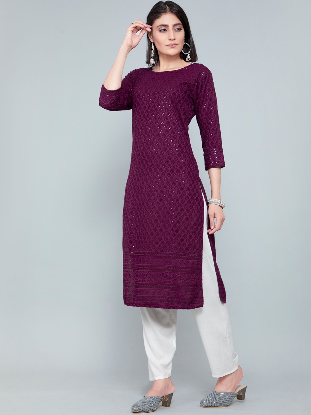 

POONAM DESIGNER Women Purple Geometric Flared Sleeves Thread Work Kurta
