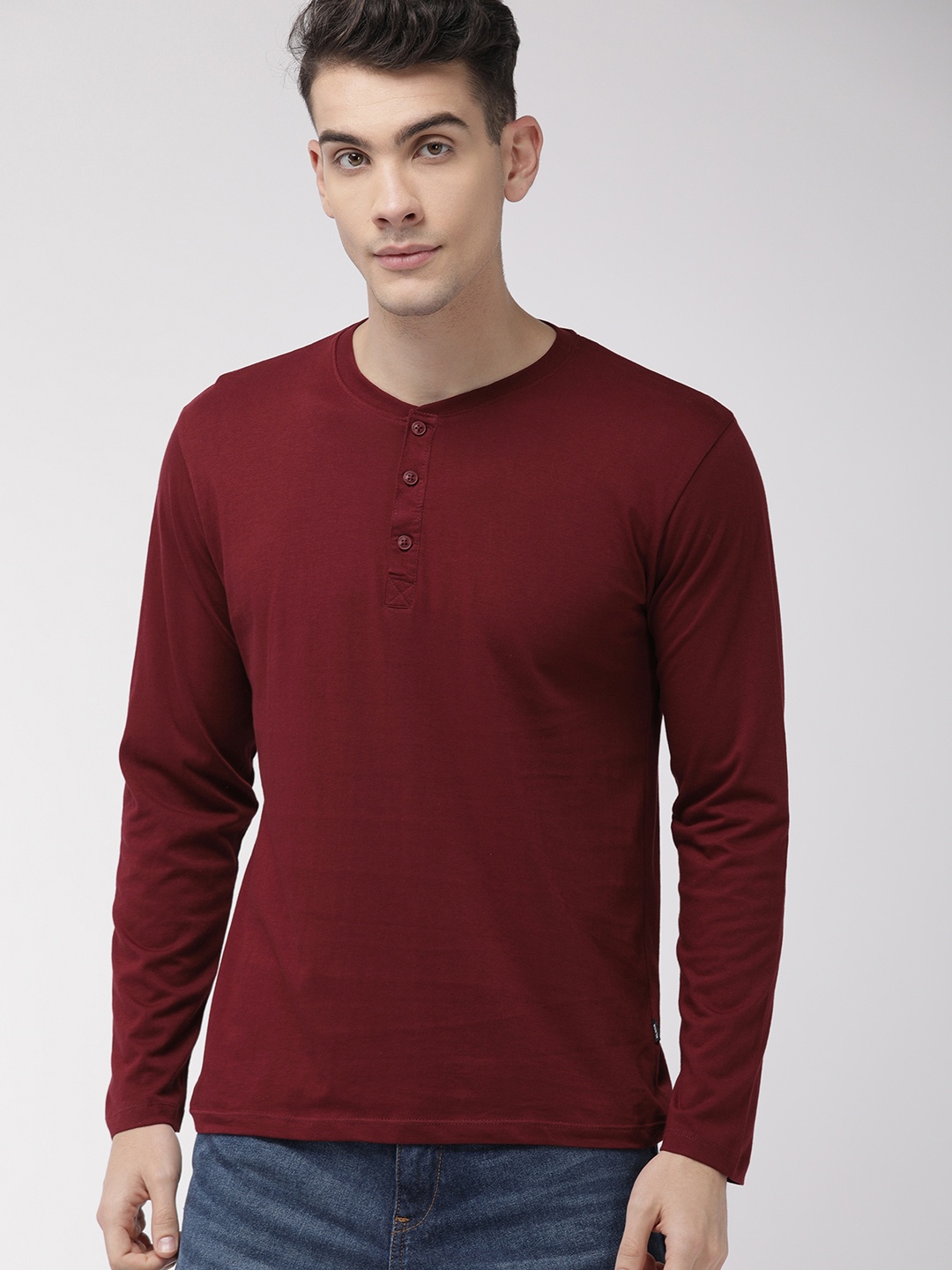 

HIGHLANDER Men Maroon Solid Henley Neck Pure Cotton T-shirt