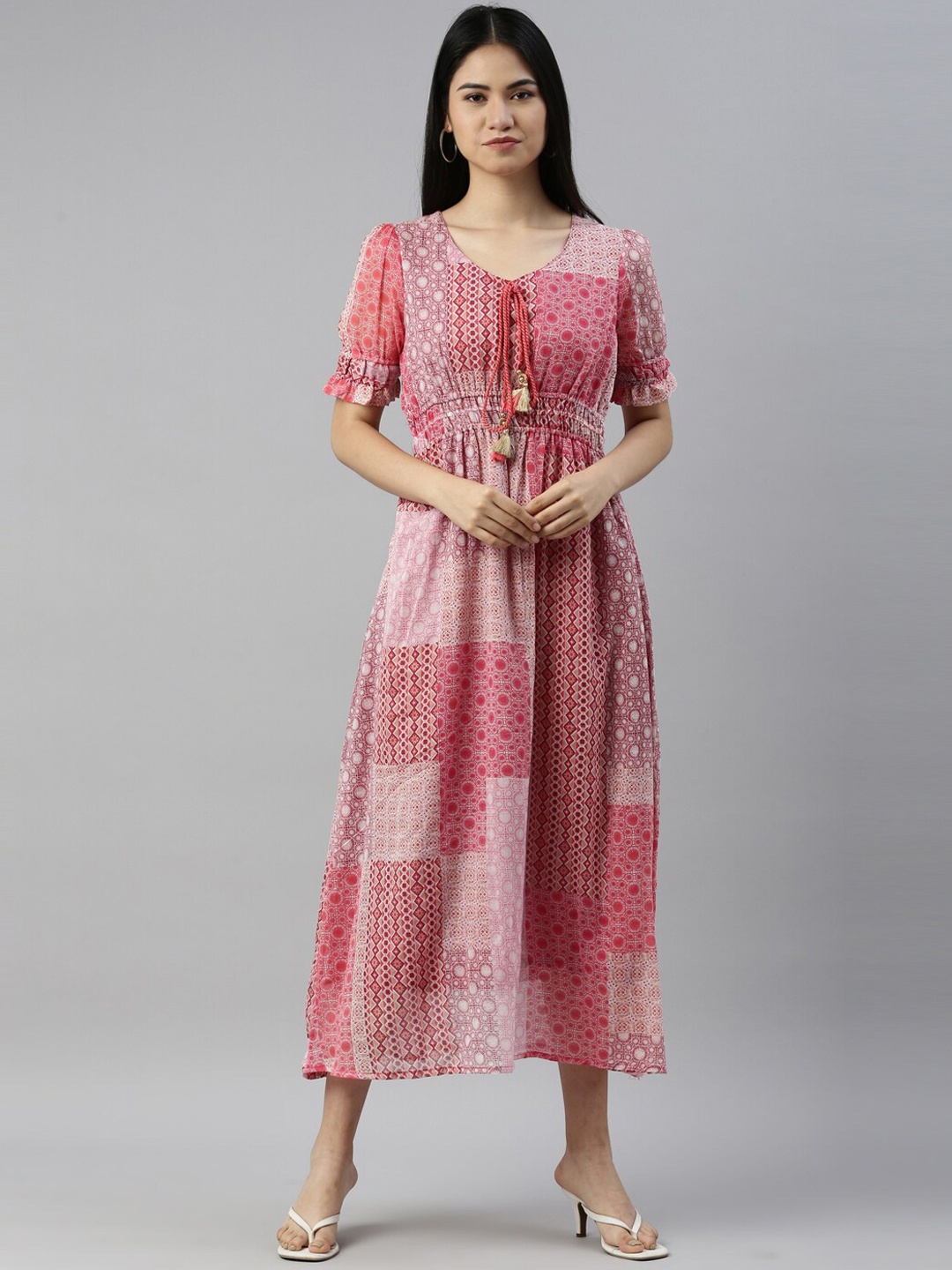

Neerus Women Pink Geometric Printed Pleated A-Line Kurtas