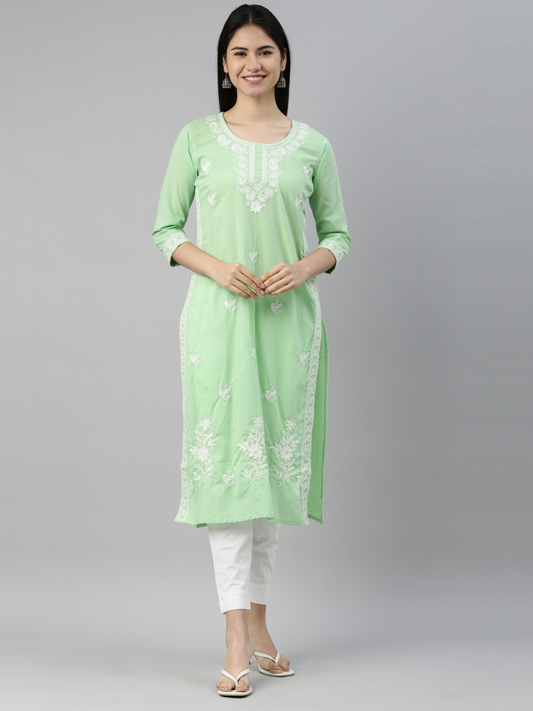 

Neerus Women Olive Green Ethnic Motifs Embroidered Flared Sleeves Chikankari Kurta