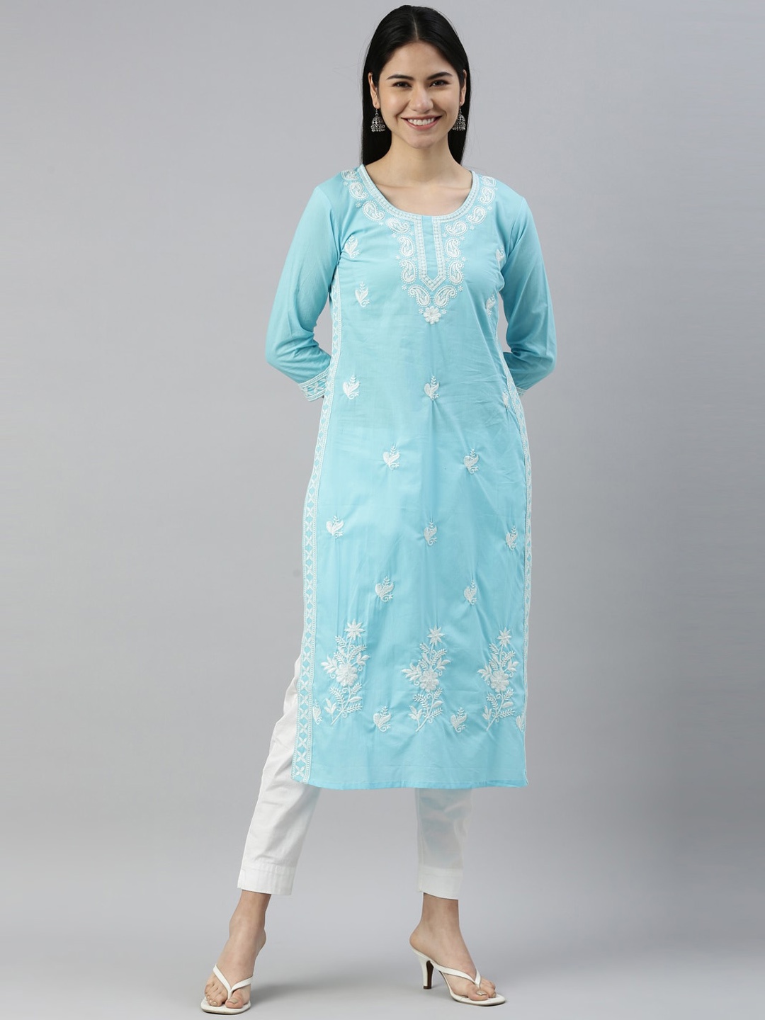 

Neerus Women Turquoise Blue Ethnic Motif Embroidered Kurta