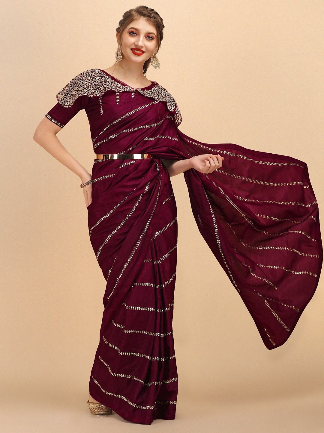 

Sangria Women Burgundy Sarees