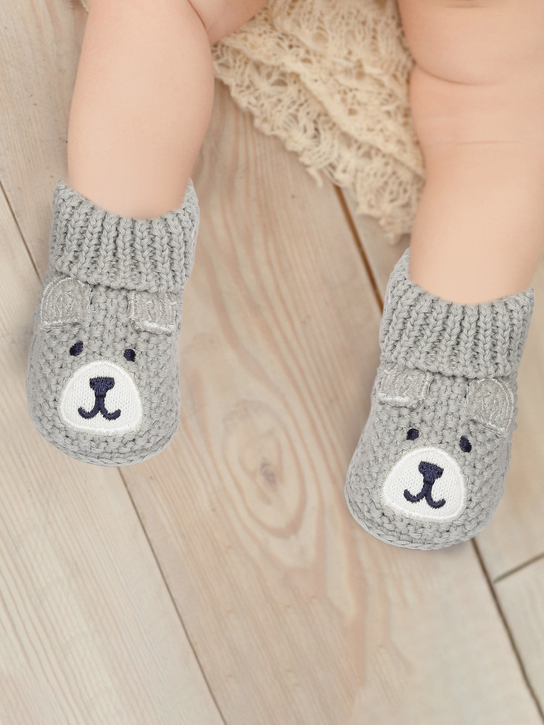 

Baby Moo Infant Kids Grey Solid Crochet Socks Booties