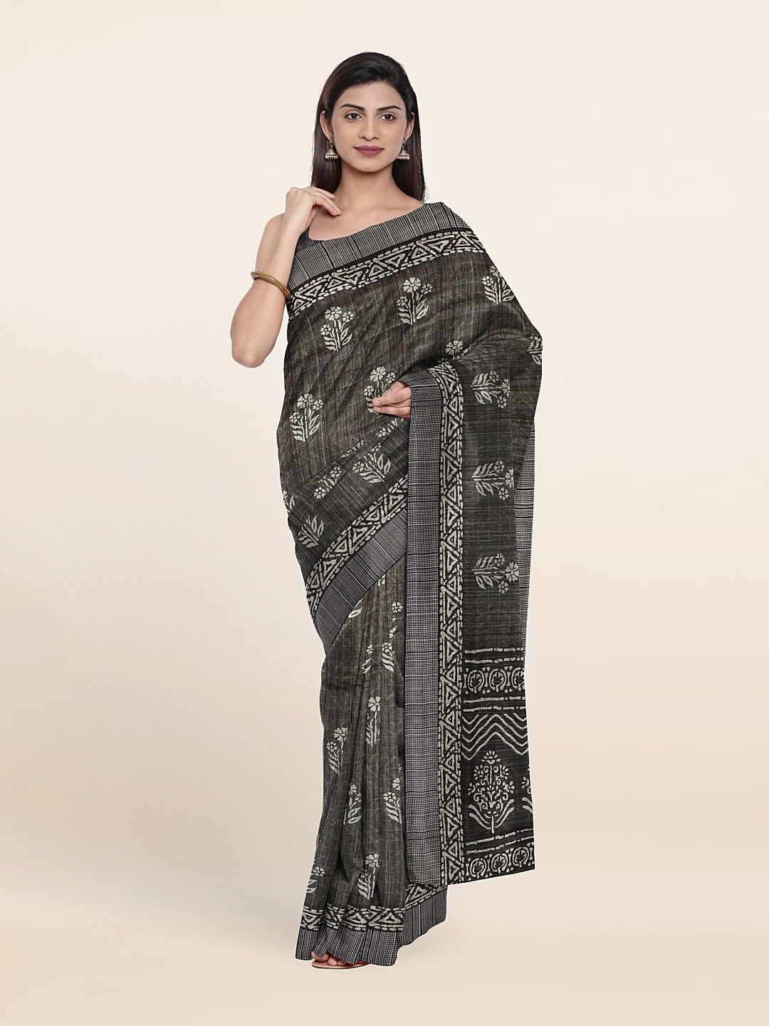 

Pothys Green Art Silk Saree