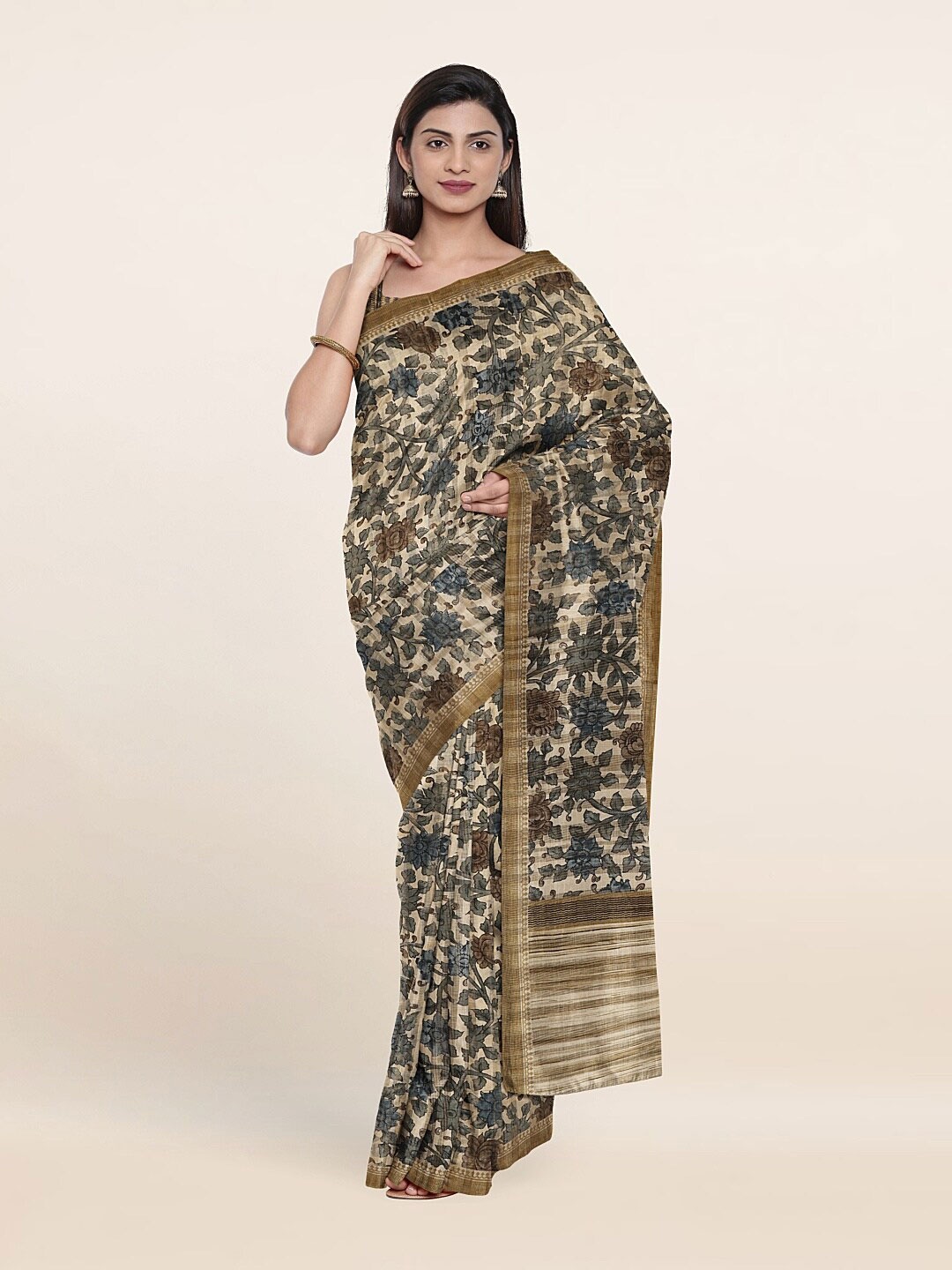 

Pothys Cream-Coloured Pure Linen Saree