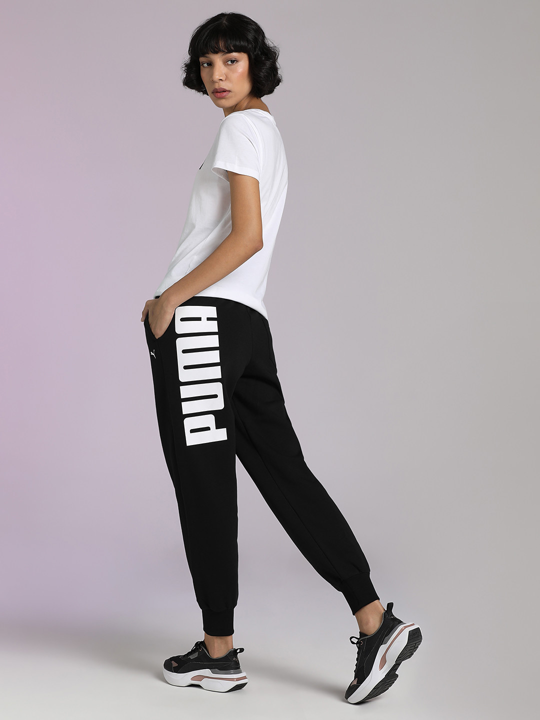 

Puma Women Black Solid Joggers