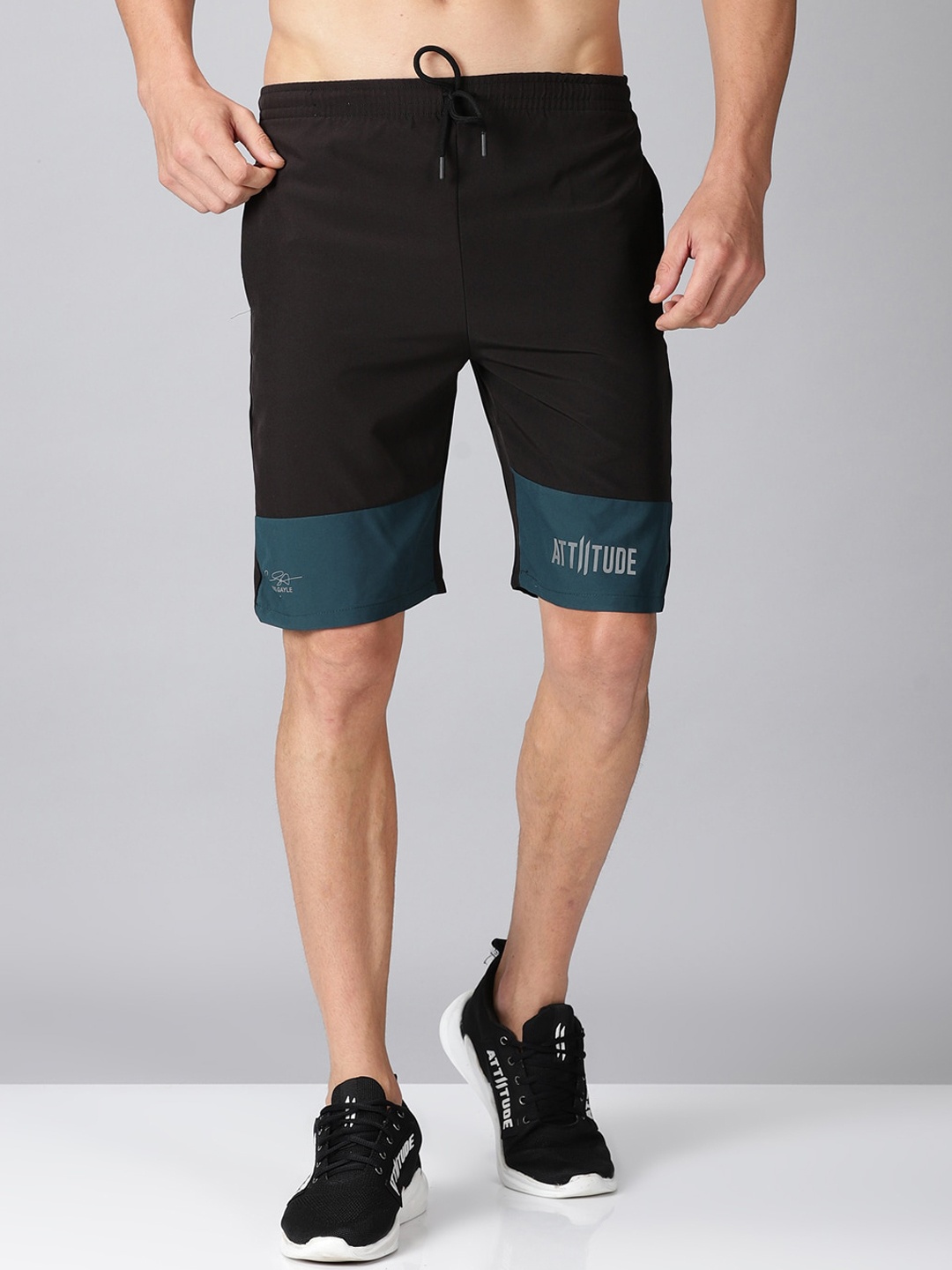 

ATTIITUDE Men Black Low-Rise Sports Shorts
