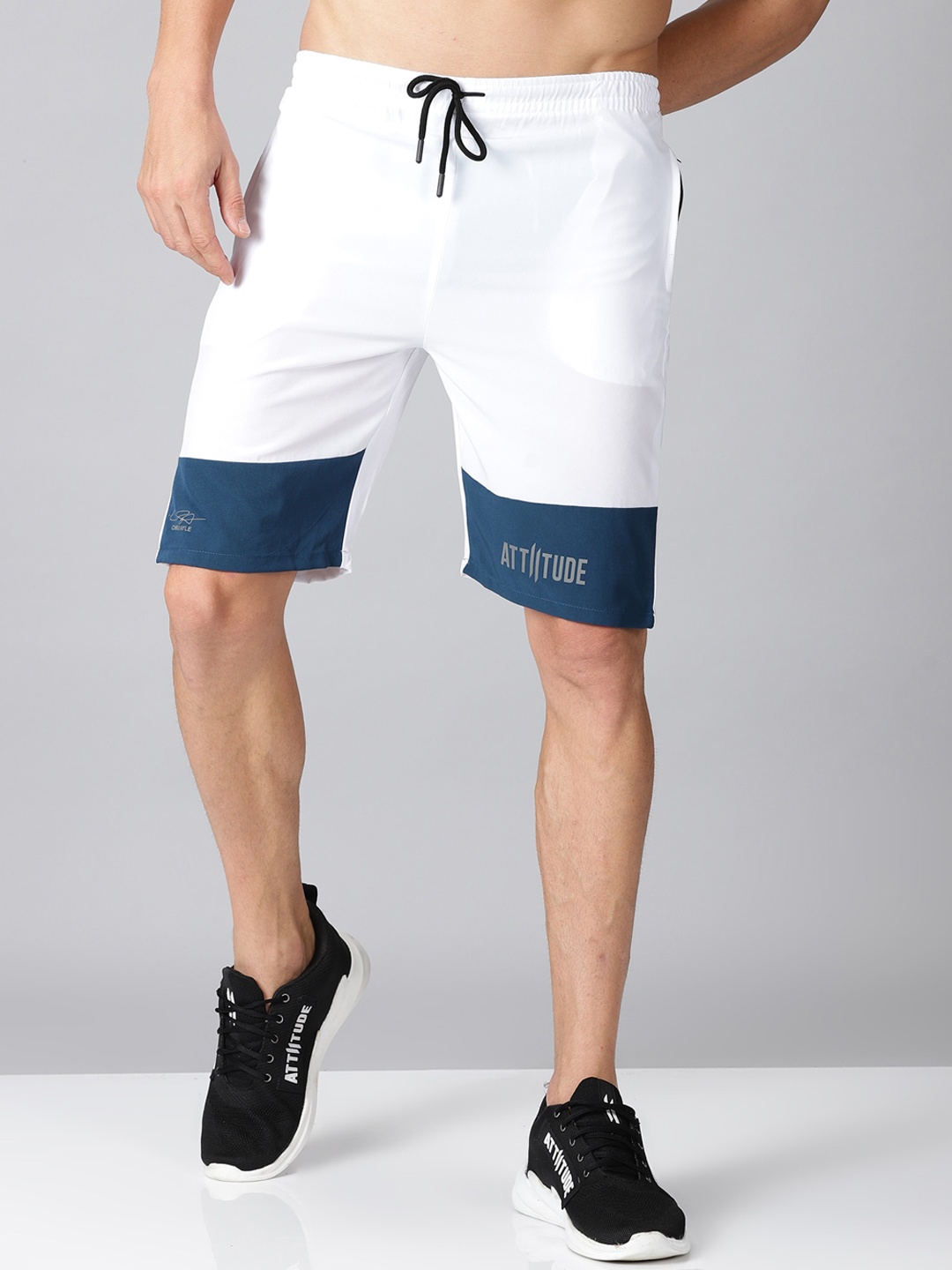

ATTIITUDE Men White Low-Rise Sports Shorts