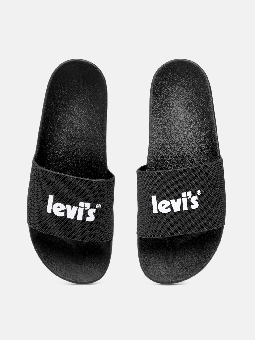 

Levis Men Black June Poster Brand Logo Printed Sliders