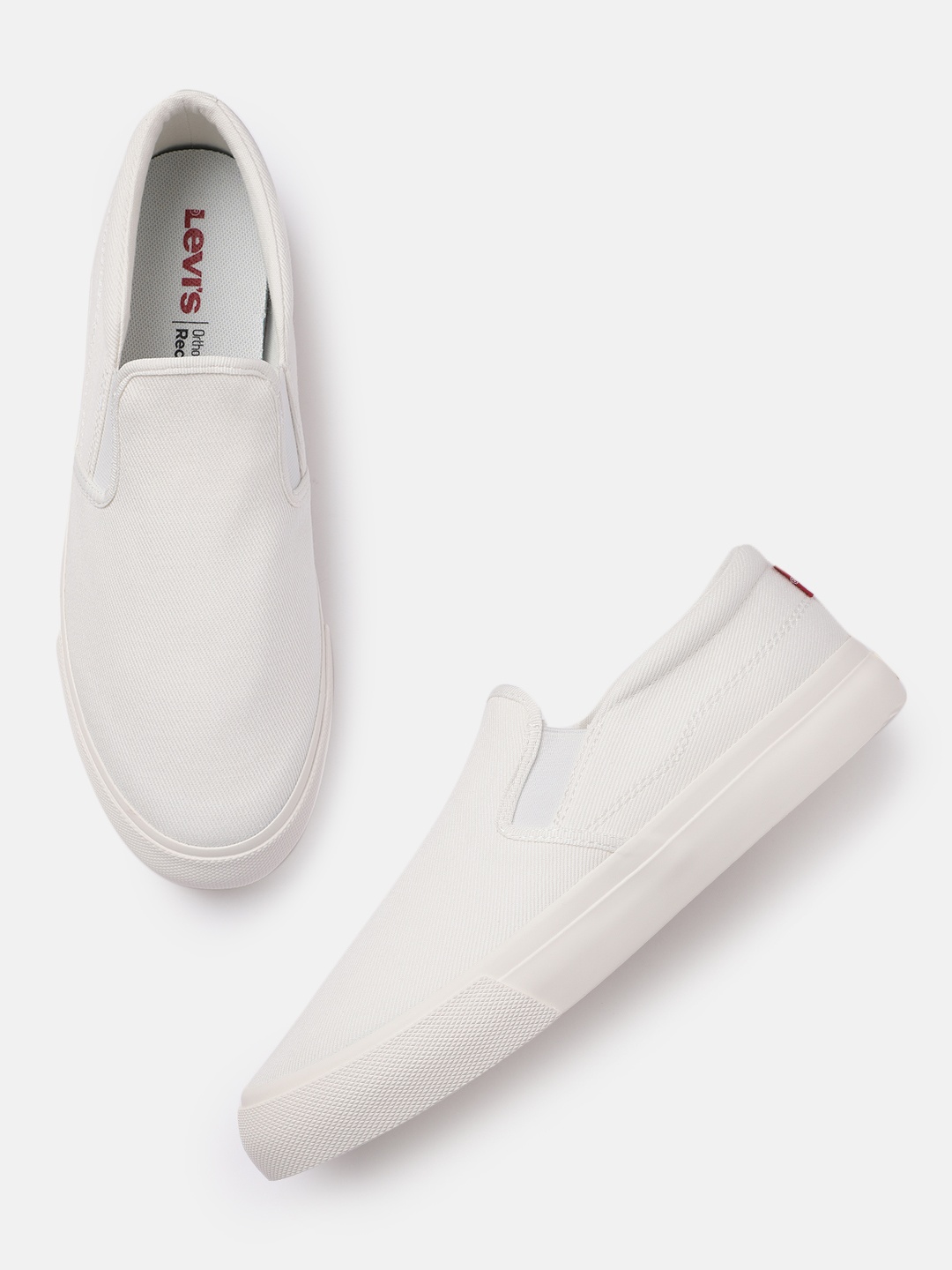 

Levis Men White Decon Slip-On Sneakers