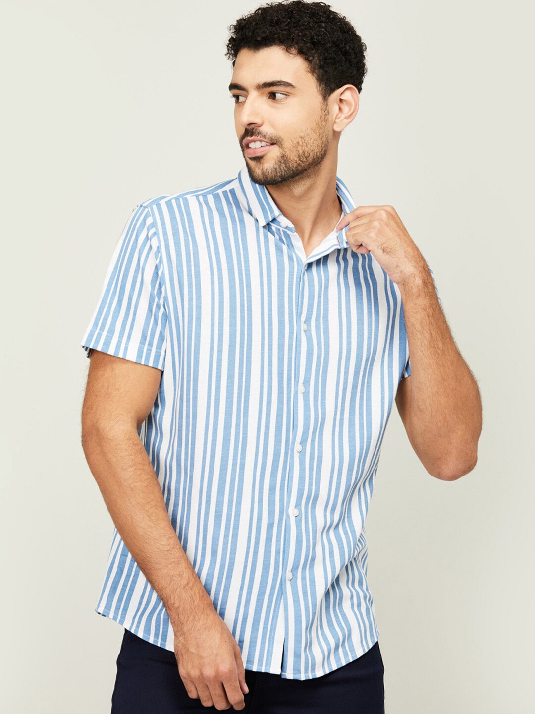 

Fame Forever by Lifestyle Men Blue Striped Casual Shirt