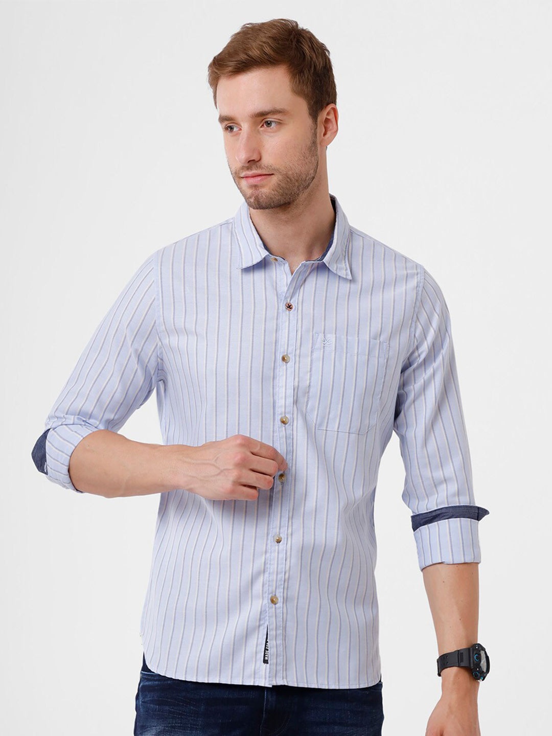 

WROGN Men Blue Slim Fit Striped Casual Shirt