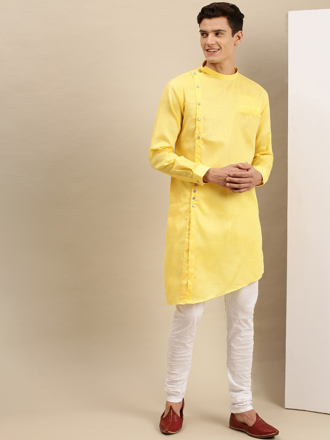 

Sanwara Men Lime Green Thread Work Pastels Kurta