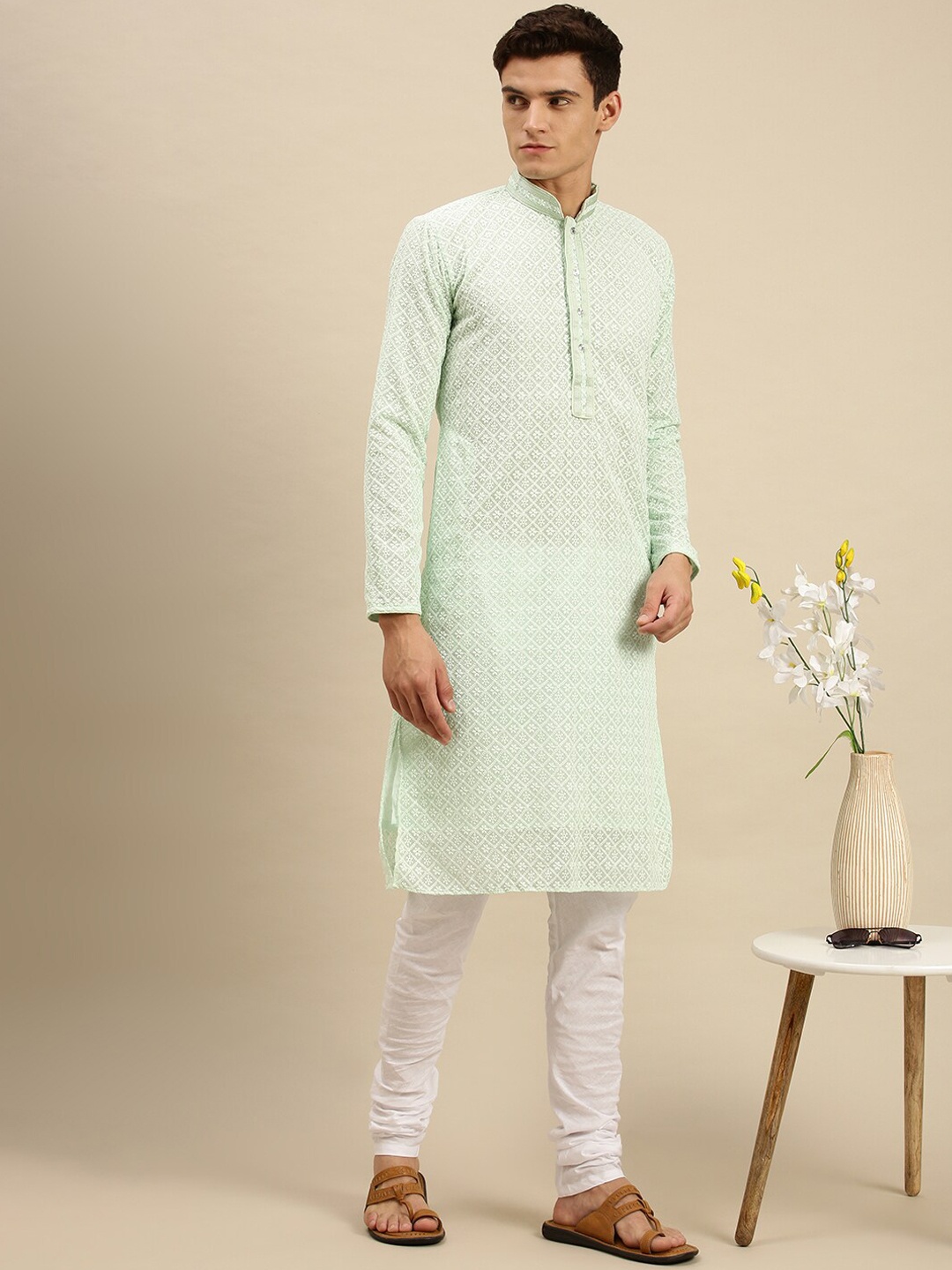 

Sanwara Men Green Thread Work Pastels Kurta