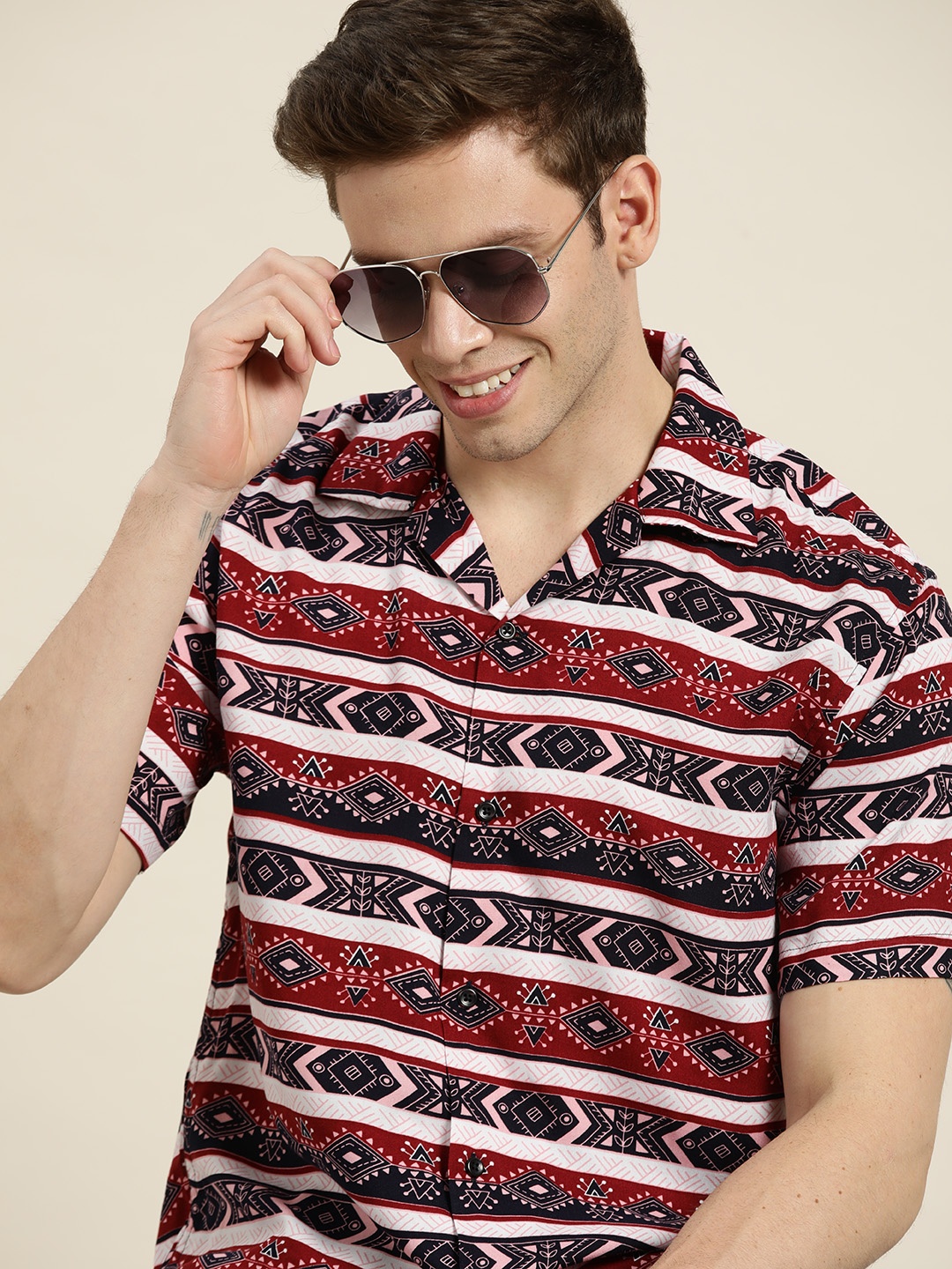 

Hancock Men Maroon & Navy Blue Aztec Printed Relaxed Fit Casual Shirt