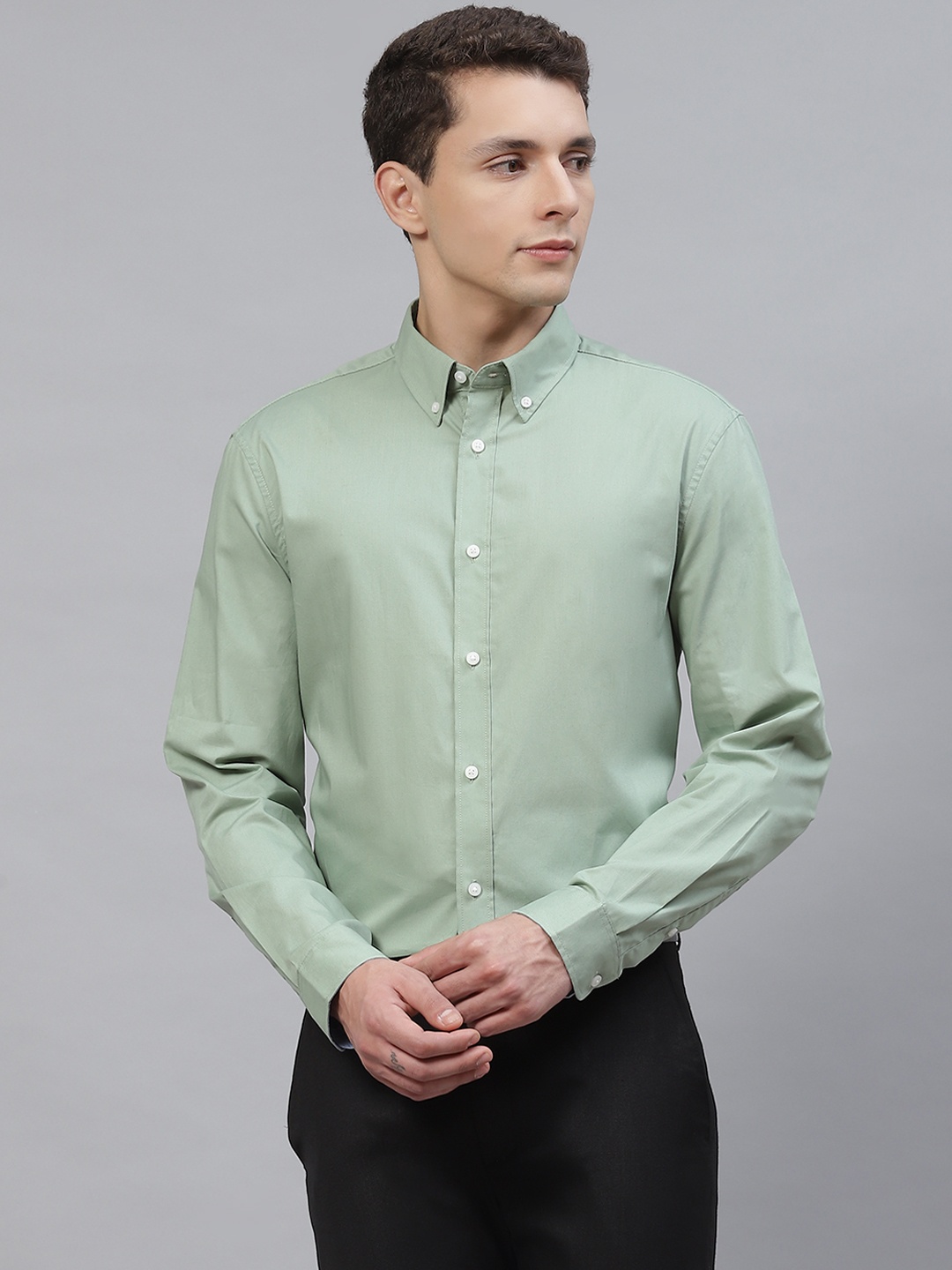 

Marks & Spencer Men Green Pure Cotton Solid Formal Shirt
