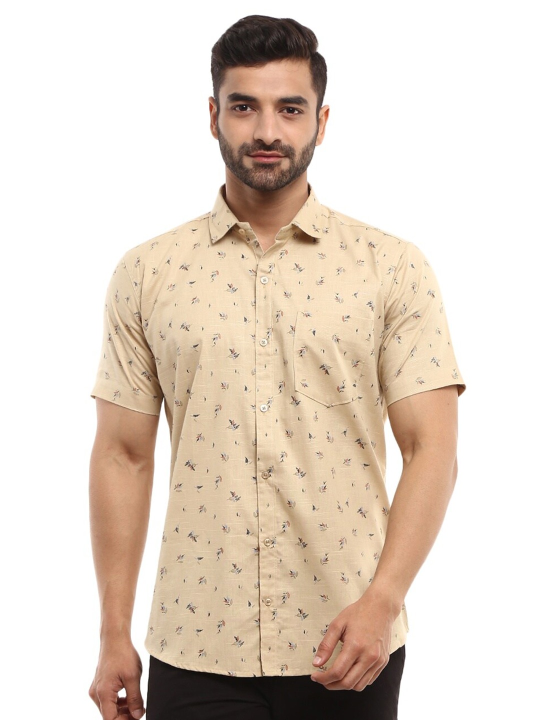 

V-Mart Men Khaki Printed Casual Shirt