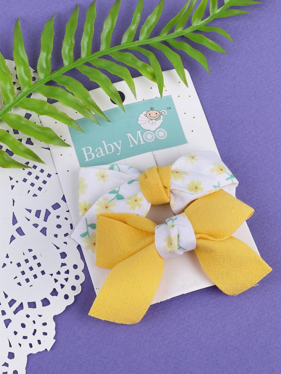

Baby Moo Girls Yellow & White Set of 2 Tic Tac Hair Clip
